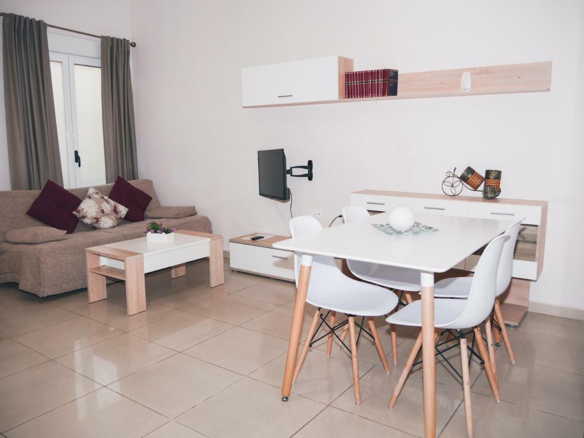 Apartamentos Centro Emerita Мерида Экстерьер фото